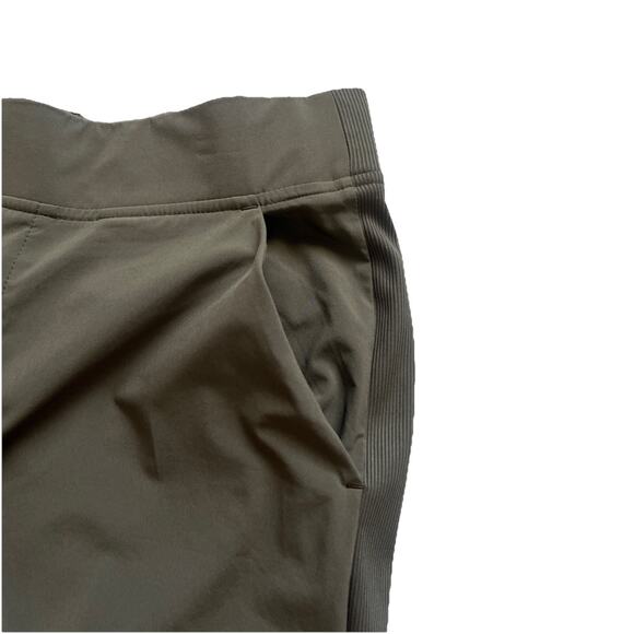 Athleta Pants Womens 12T Brooklyn Ankle Olive Green Pockets Hi-Rise Lightweight - Picture 10 of 11